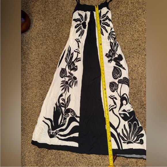 Farm Rio Sleeveless Square-Neck tropical Floral
Slim Midi Dress size XS - Picture 15 of 15